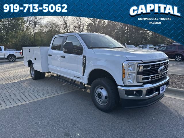 New 2026 Ford F350 XL w/ XL Chrome Package image 2
