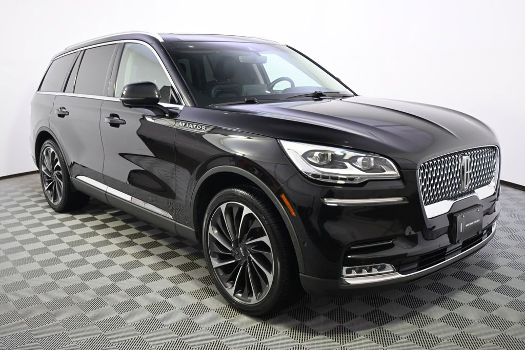 Certified 2023 Lincoln Aviator Reserve w/ Equipment Group 201A AWD/4WD image 8