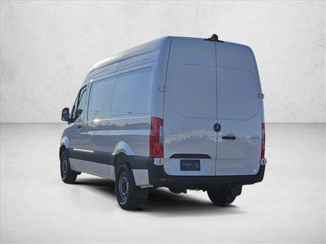 Used 2025 Mercedes-Benz Sprinter 2500 image 9