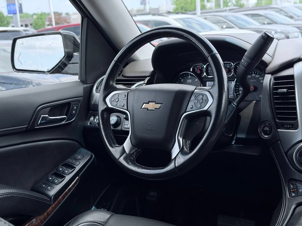 Used 2019 Chevrolet Tahoe Premier AWD/4WD image 34