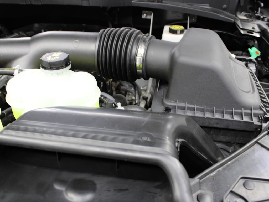 Used 2025 Ford F150 Lariat AWD/4WD image 38