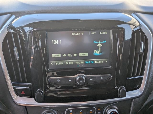 Used 2019 Chevrolet Traverse LT FWD image 17