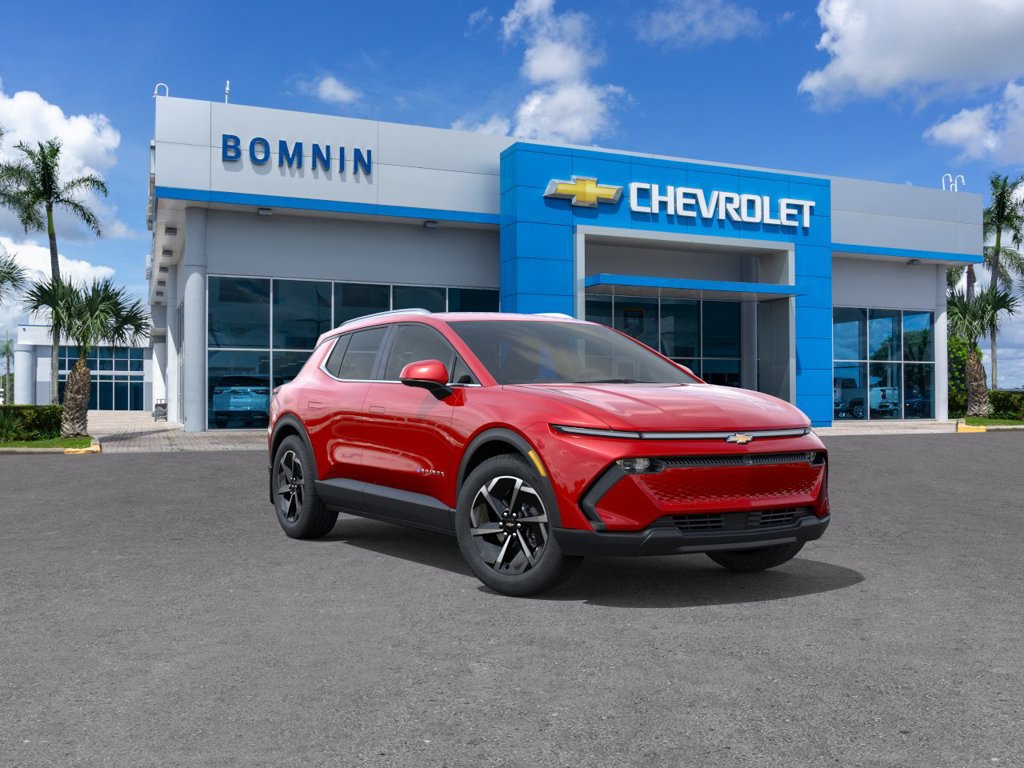 New 2026 Chevrolet Equinox EV LT FWD image 2
