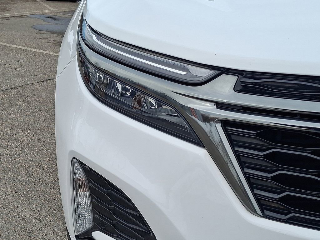 Used 2022 Chevrolet Equinox RS image 13