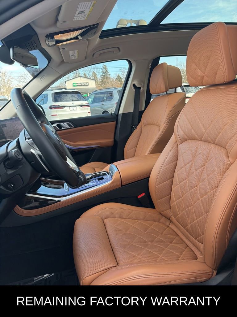 Used 2024 BMW X7 xDrive40i image 50