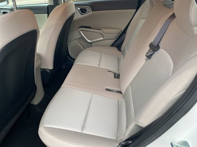 Used 2023 Kia Soul LX image 19
