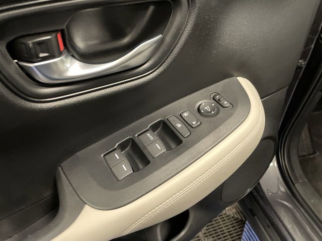 Certified 2024 Honda HR-V LX image 13