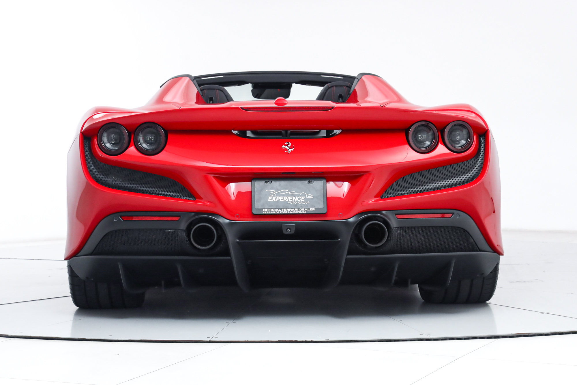 Certified 2023 Ferrari F8 Tributo RWD image 9