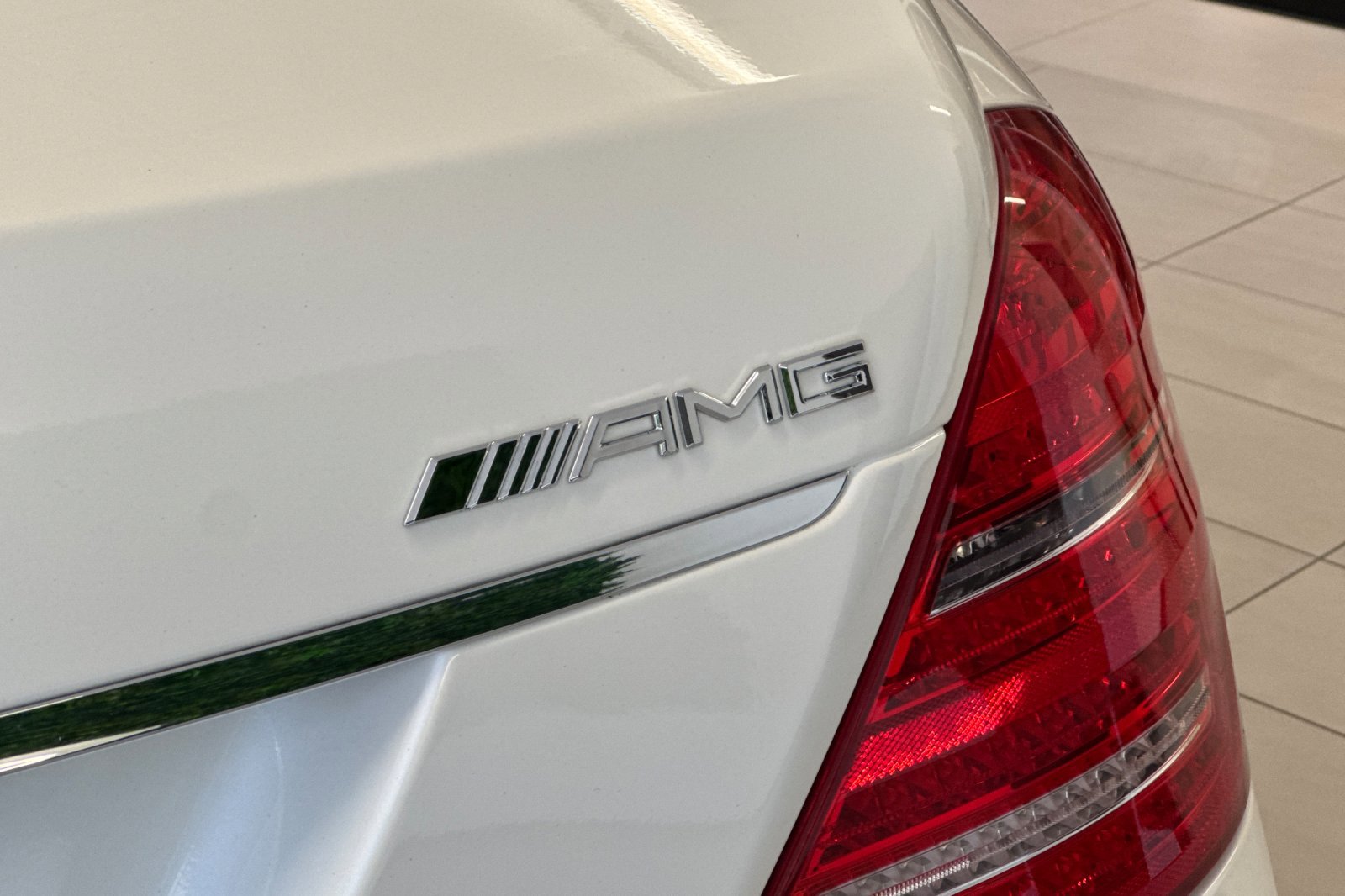 Used 2011 Mercedes-Benz S 63 AMG image 27