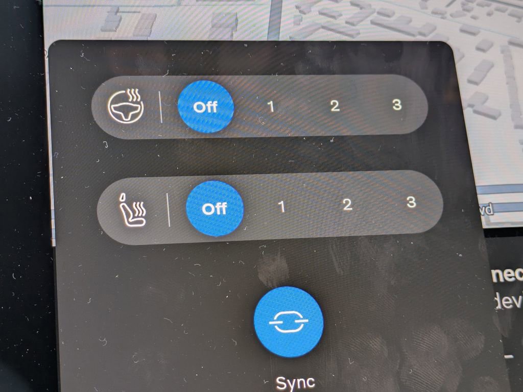 New 2026 Volvo XC90 B5 Plus w/ Protection Package Premier image 23