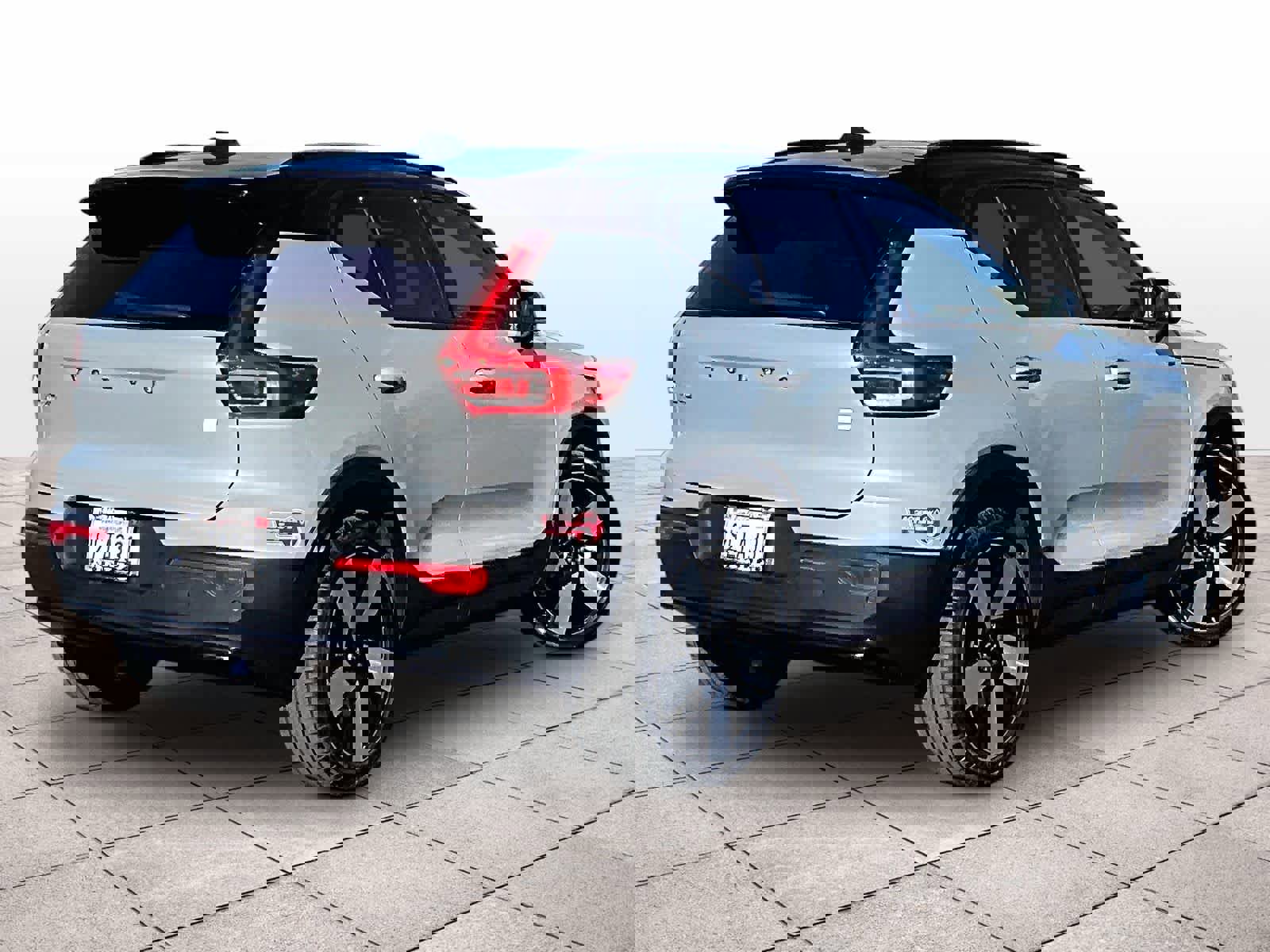 Used 2024 Volvo XC40 Recharge Plus w/ Protection Package Premier image 16