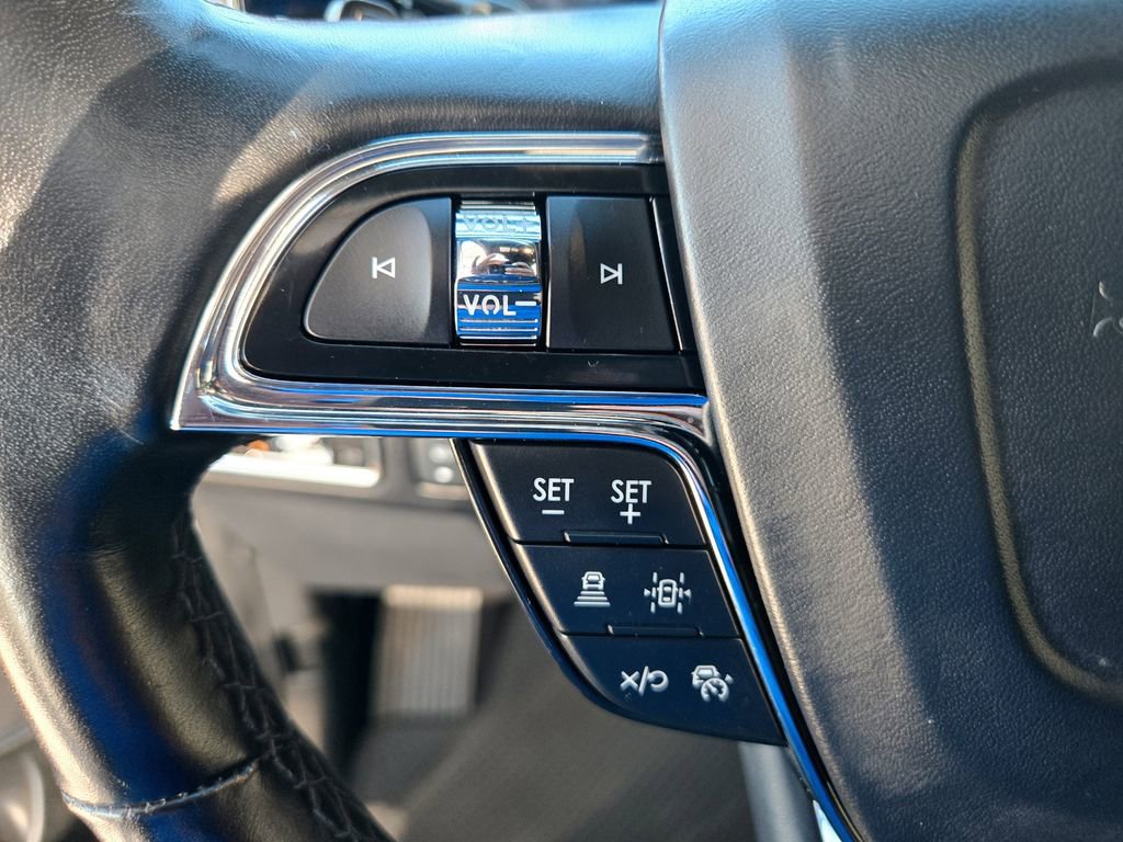 Used 2024 Lincoln Navigator Reserve AWD/4WD image 15