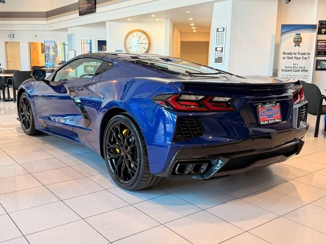 New 2027 Chevrolet Corvette Stingray Coupe w/ Z51 Performance Package RWD image 4
