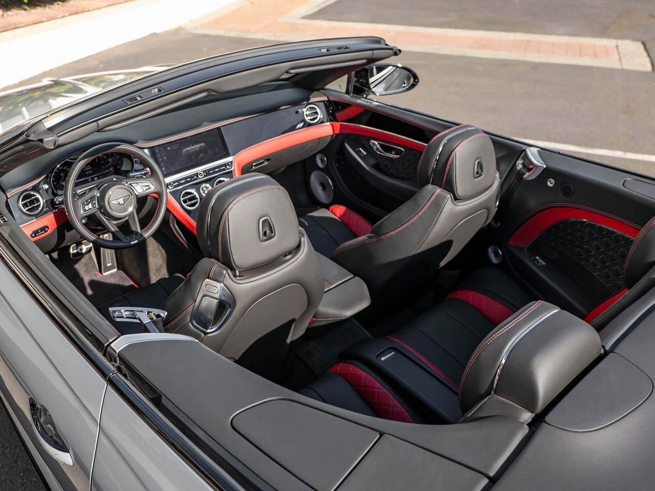 Used 2023 Bentley Continental GT Mulliner image 22