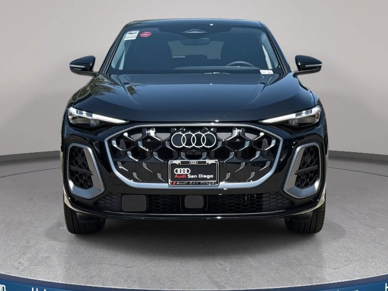 Certified 2025 Audi Q5 Premium Plus w/ Premium Plus AWD/4WD image 3