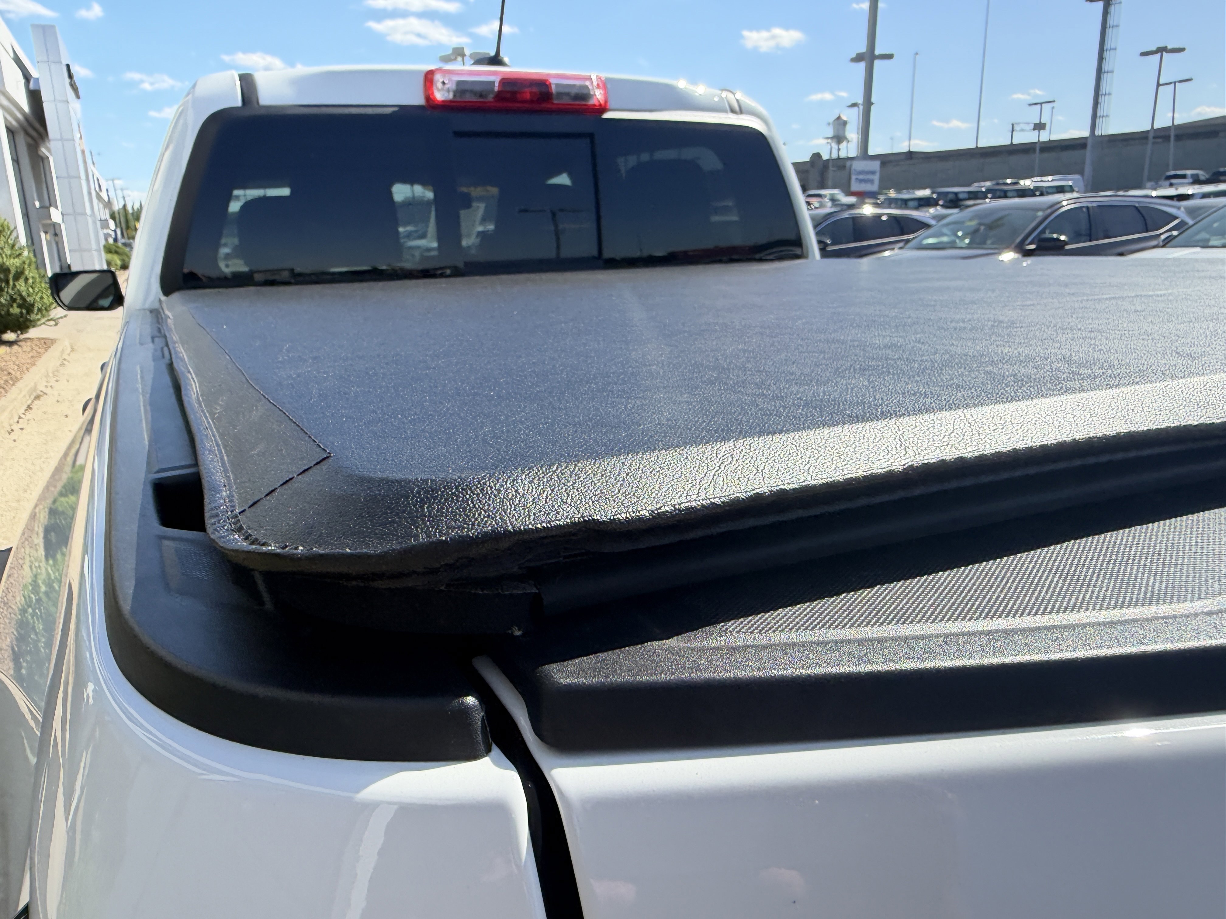 Used 2025 Chevrolet Colorado W/T w/ Advanced Trailering Package RWD image 10