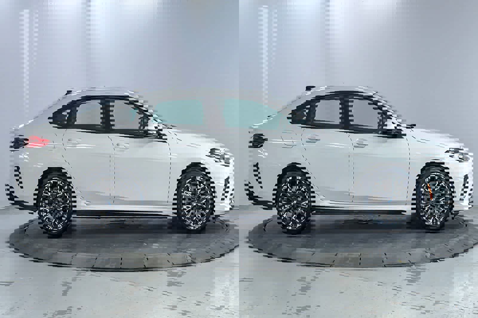 Used 2026 BMW 228i w/ Technology Package image 8