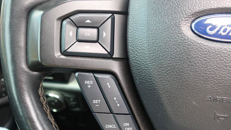 Used 2019 Ford Expedition Max Limited RWD image 10