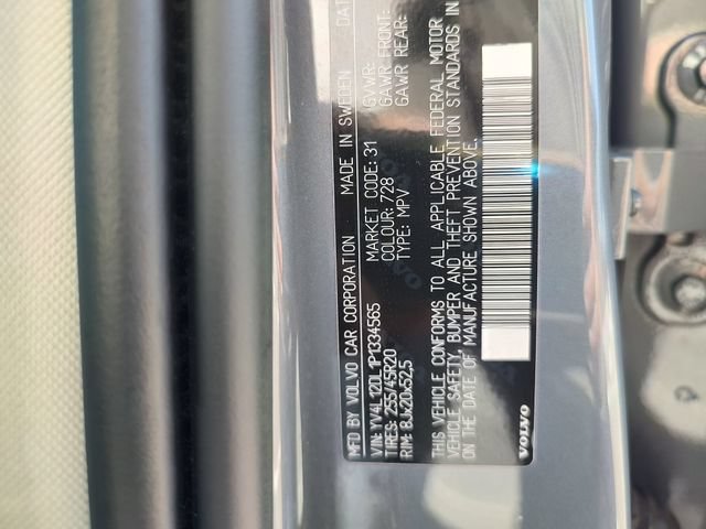 Used 2023 Volvo XC60 B5 Plus w/ Protection Package FWD image 31
