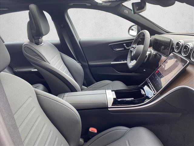 Used 2024 Mercedes-Benz C 300 Sedan image 25