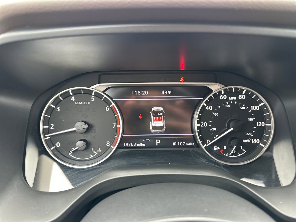 Used 2023 Nissan Rogue SV image 20