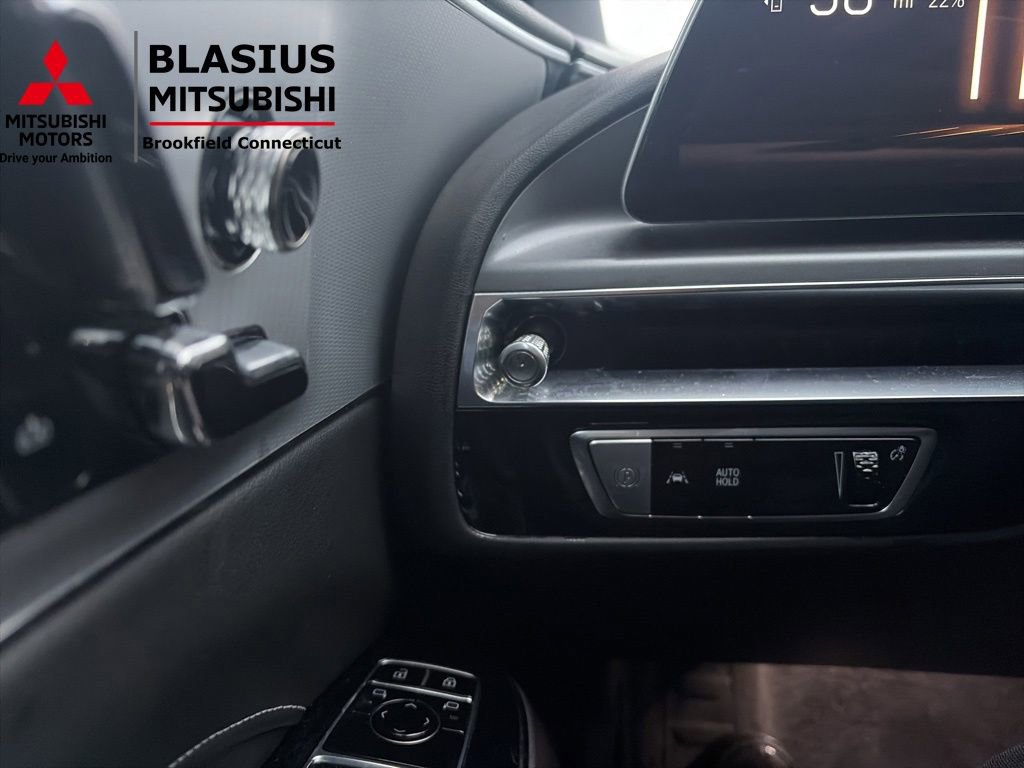 Used 2024 Cadillac Lyriq Tech image 19