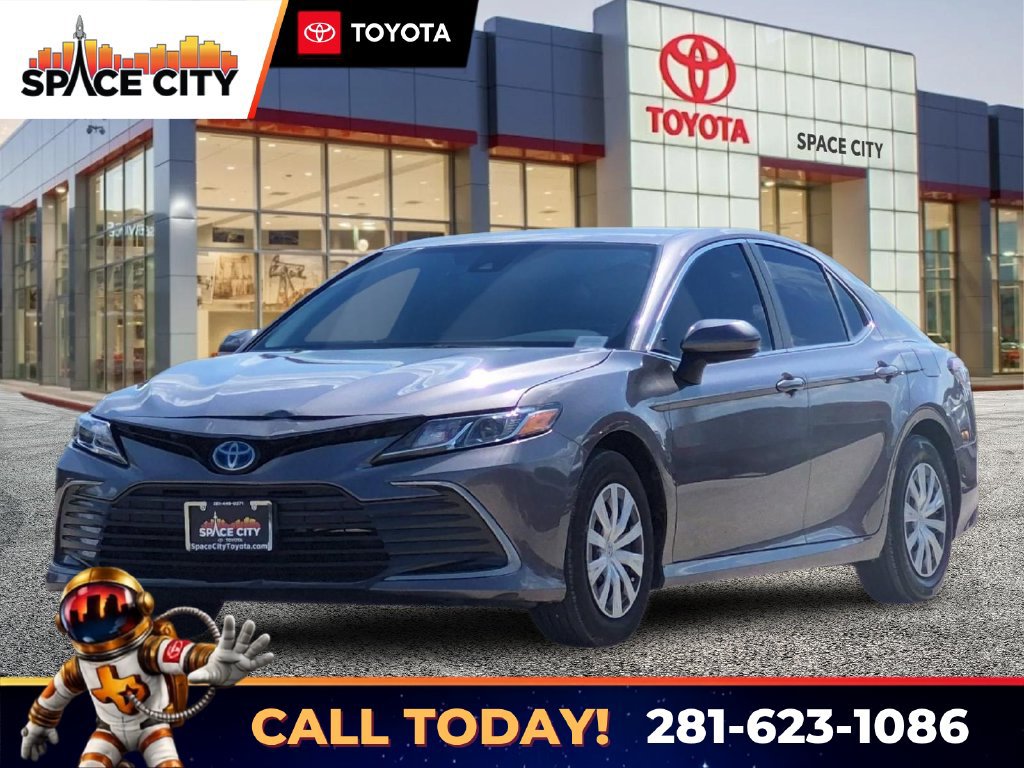 Used 2023 Toyota Camry LE