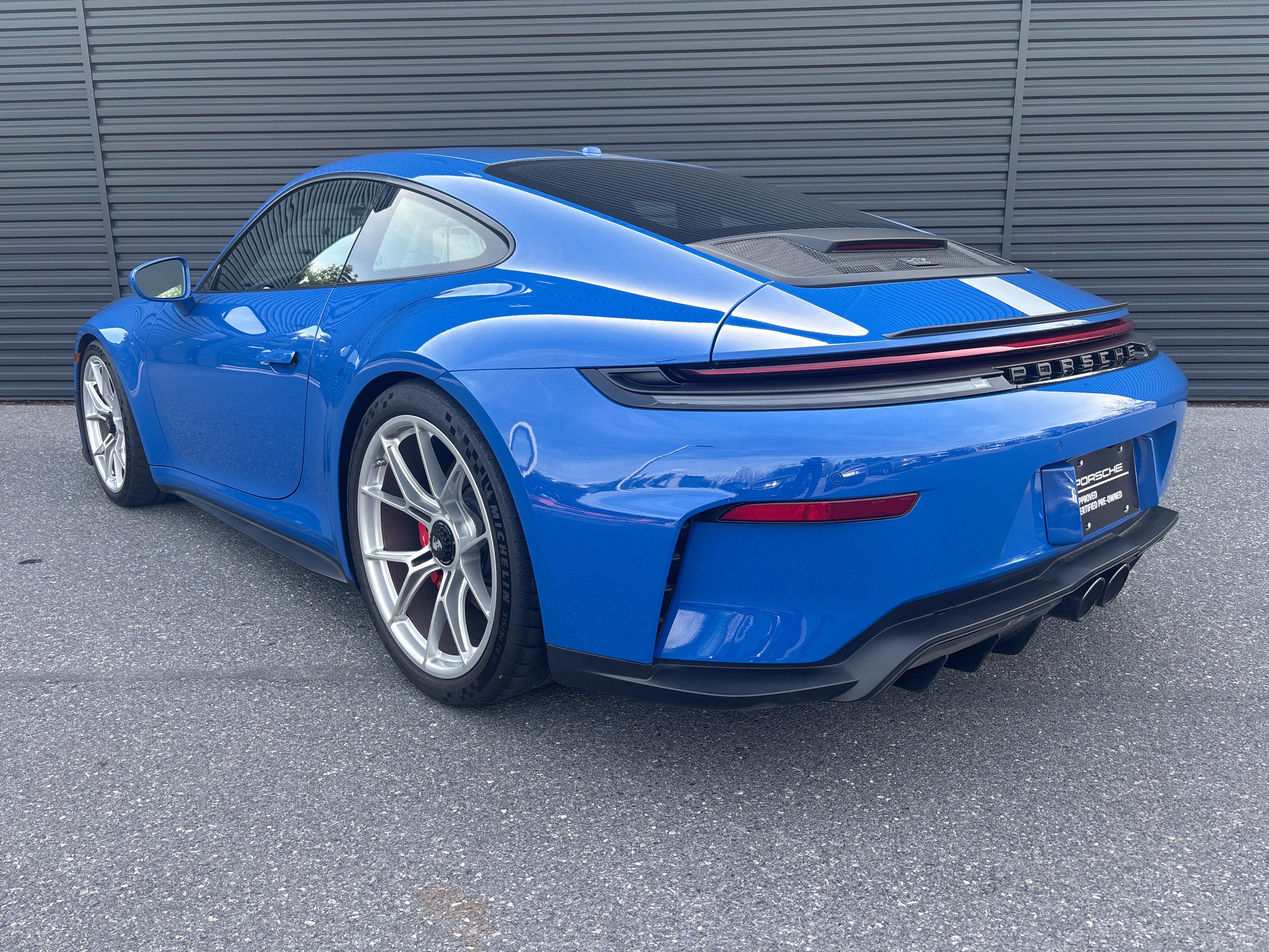 Certified 2026 Porsche 911 GT3 RWD image 3