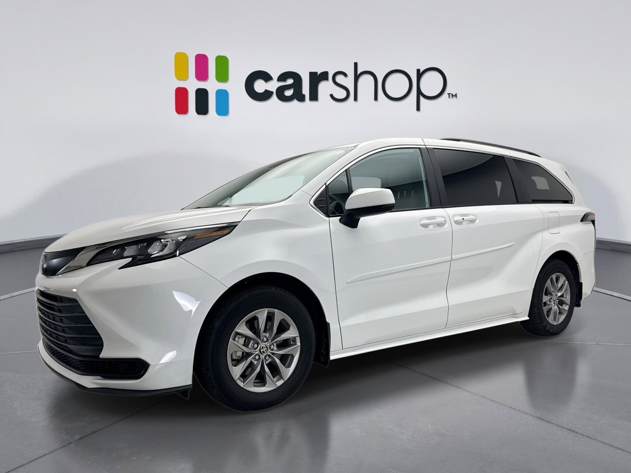 Used 2025 Toyota Sienna LE