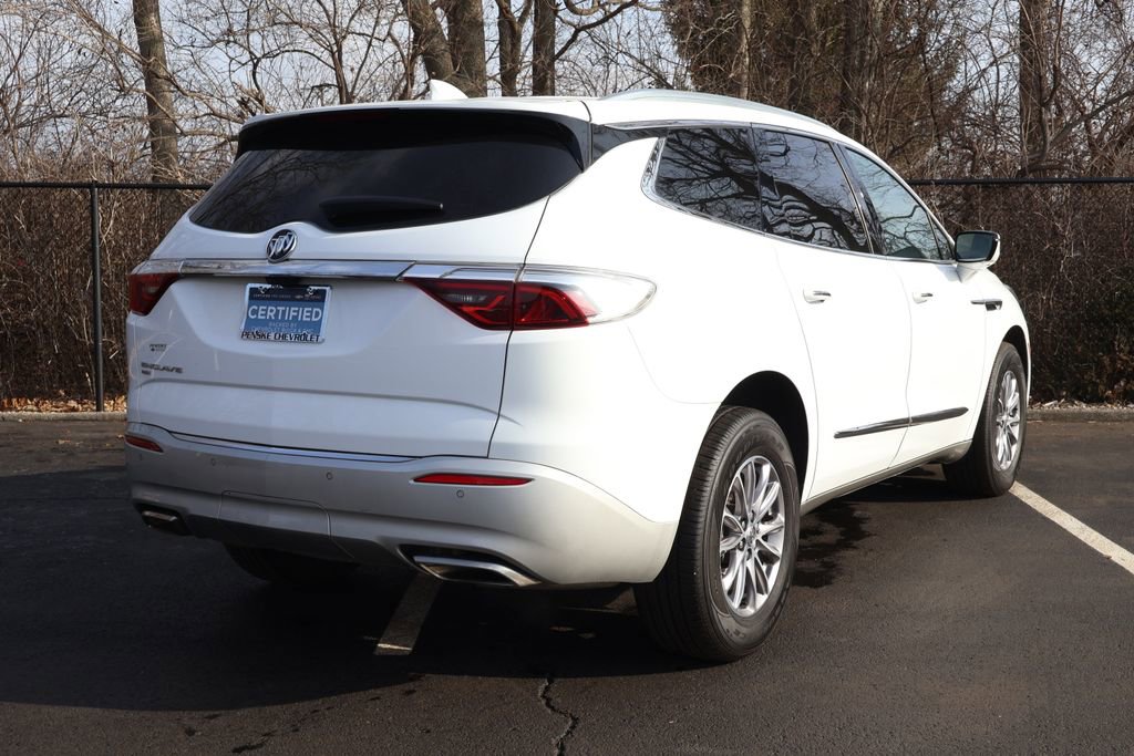 Used 2024 Buick Enclave Premium image 8