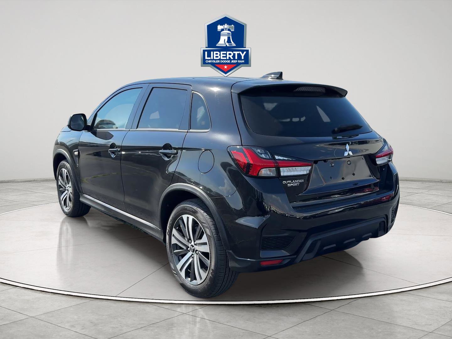 Used 2025 Mitsubishi Outlander Sport ES AWD/4WD image 7