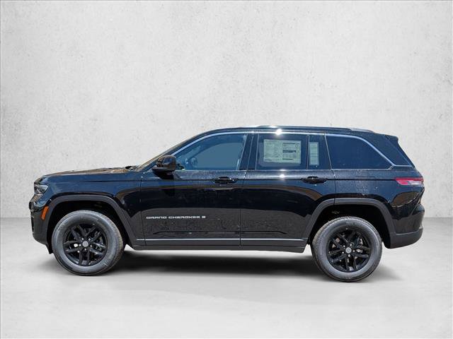 New 2026 Jeep Grand Cherokee Laredo X AWD/4WD image 5
