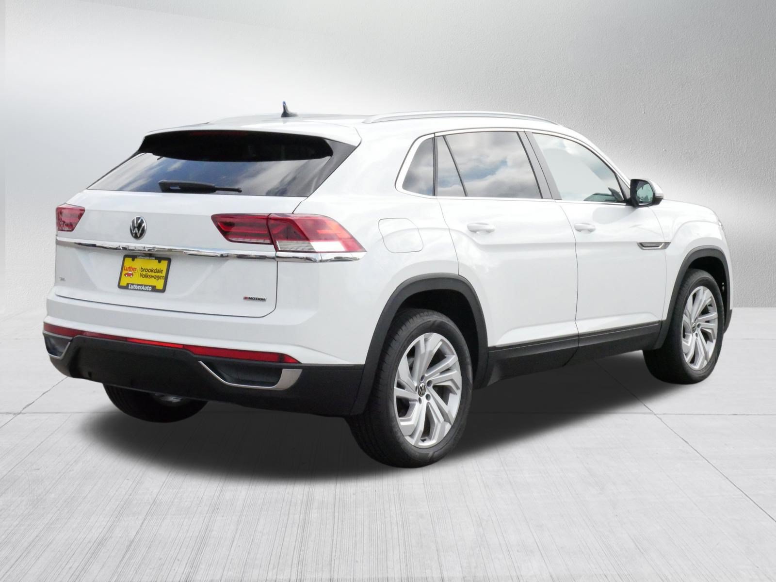 Used 2020 Volkswagen Atlas Cross Sport SEL AWD/4WD image 7