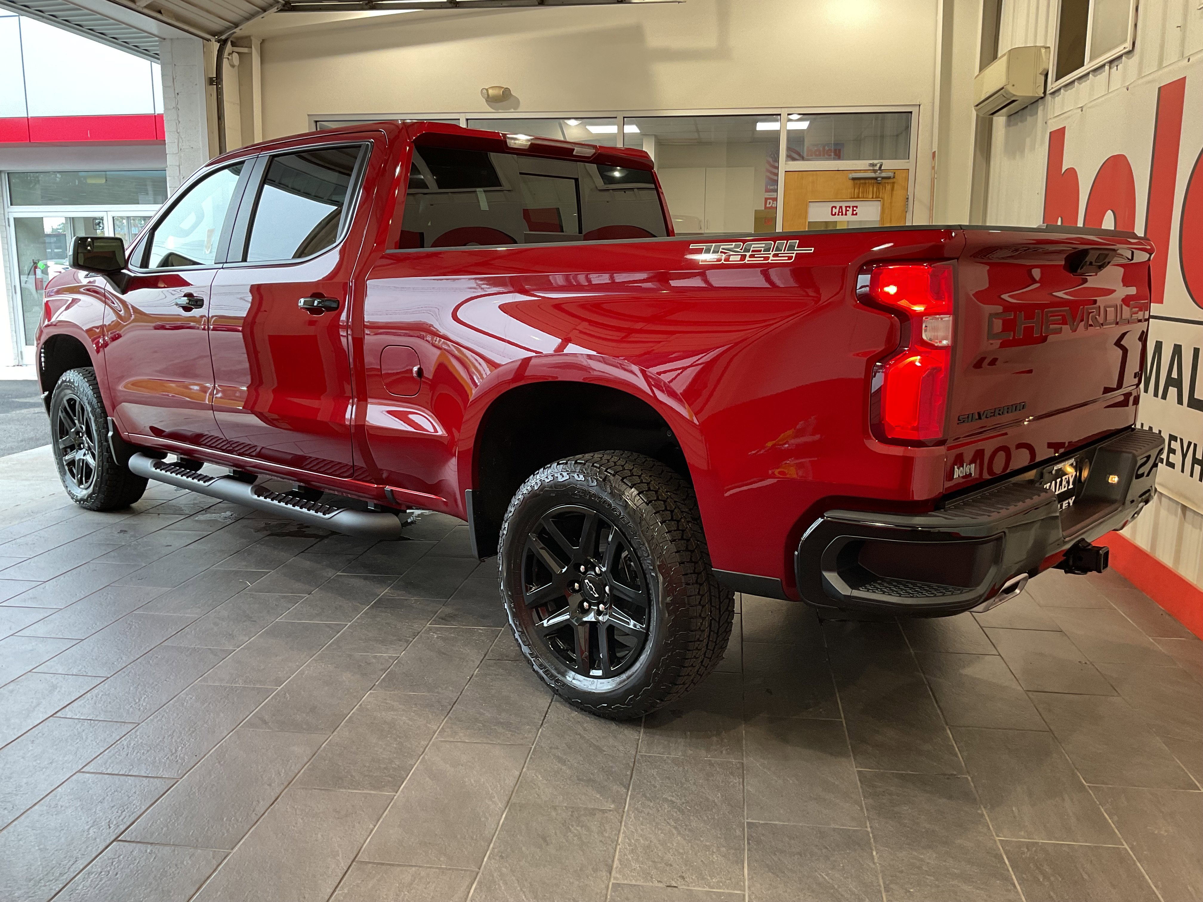 New 2026 Chevrolet Silverado 1500 LT Trail Boss w/ Convenience Package II image 5