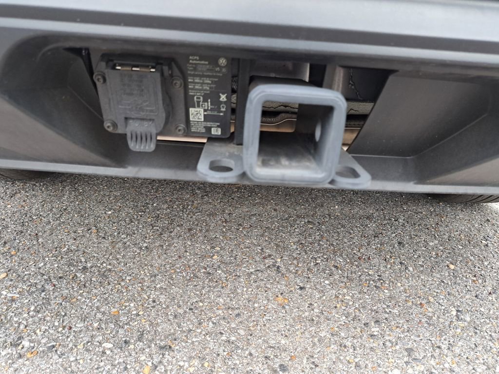 Used 2025 Volkswagen Atlas SEL image 29