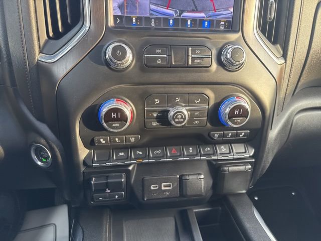 Used 2022 GMC Sierra 1500 AT4 w/ AT4 Premium Package AWD/4WD image 23