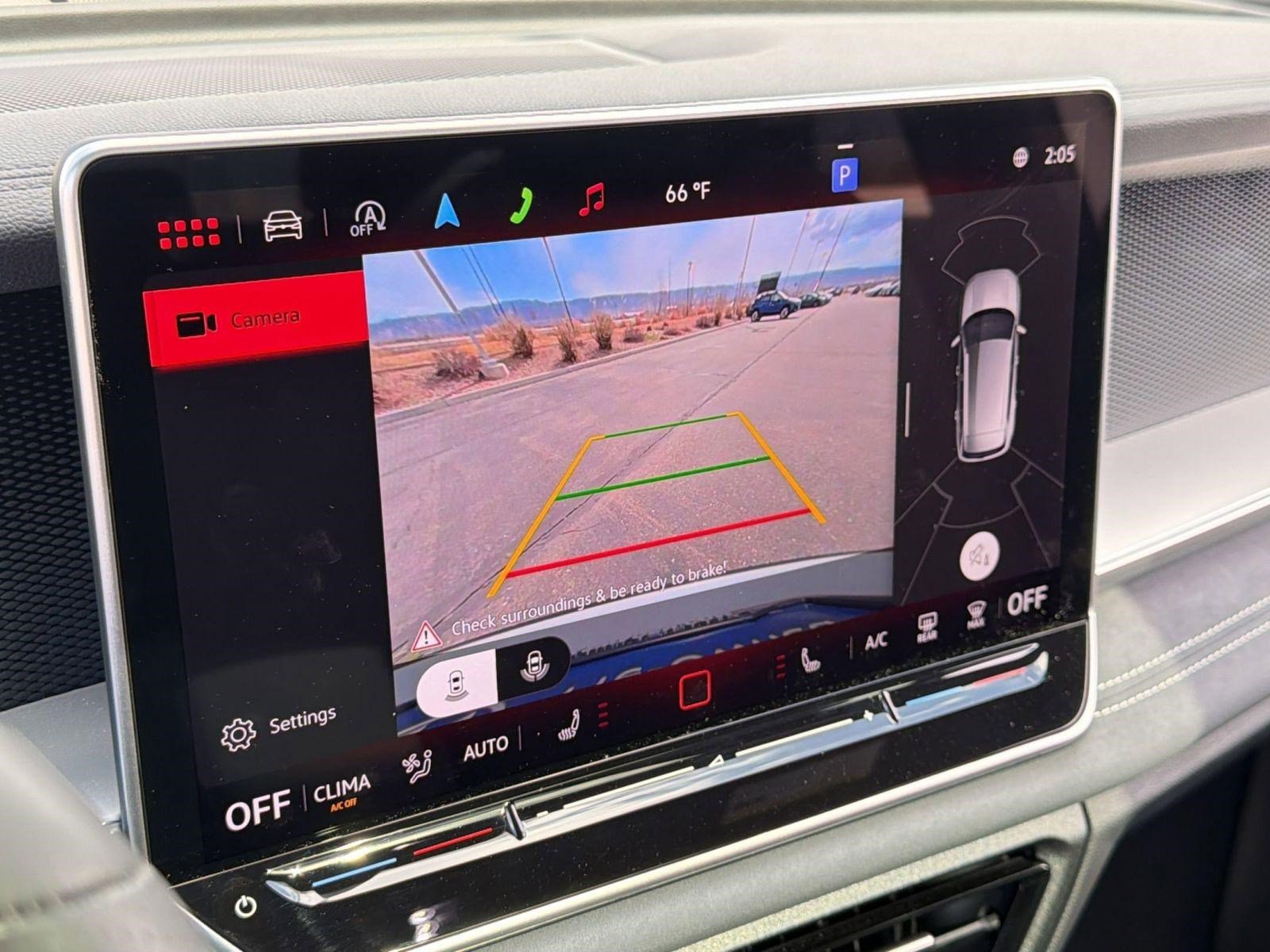 Used 2025 Volkswagen Tiguan SE R-Line image 25