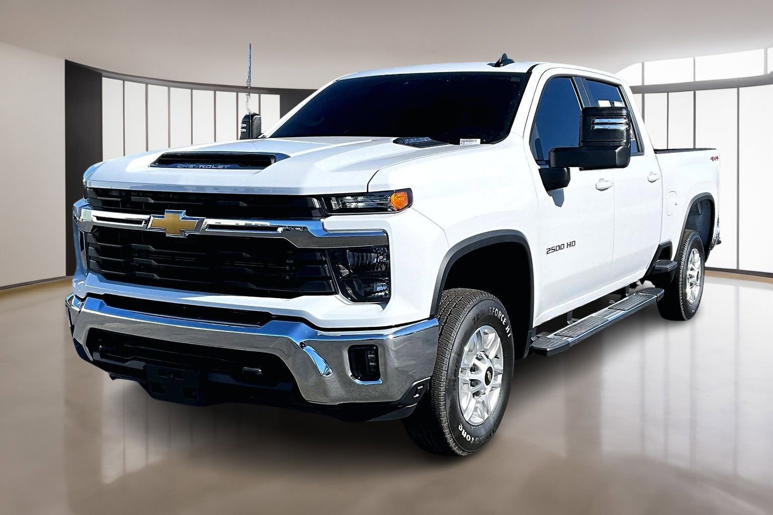 Used 2025 Chevrolet Silverado 2500 LT w/ Convenience Package image 3