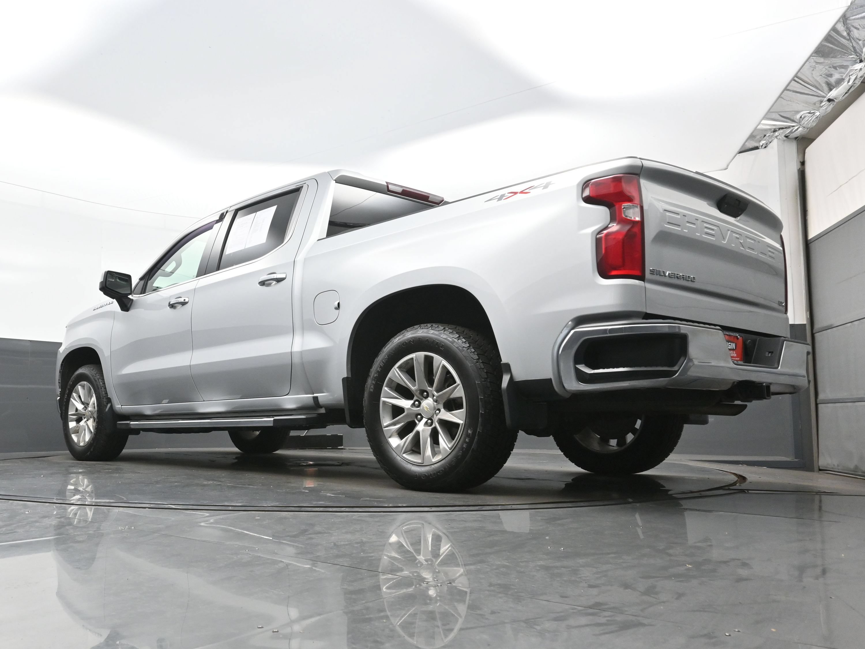Used 2019 Chevrolet Silverado 1500 LTZ w/ Max Trailering Package AWD/4WD image 25