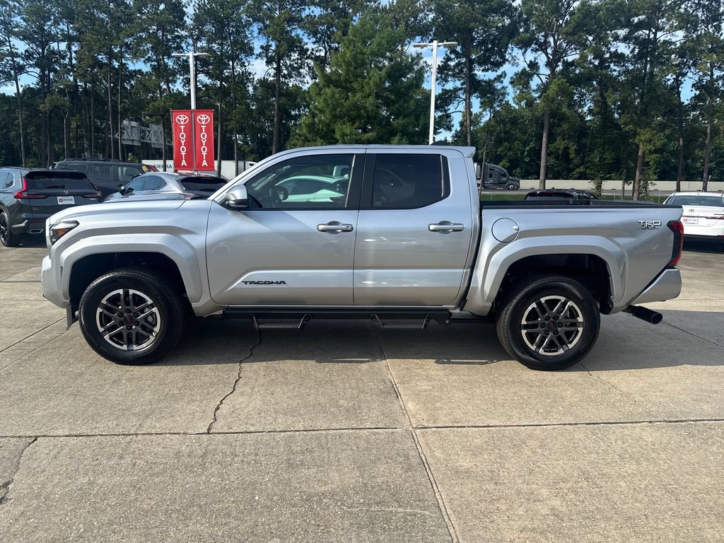 Used 2026 Toyota Tacoma TRD Sport RWD image 2
