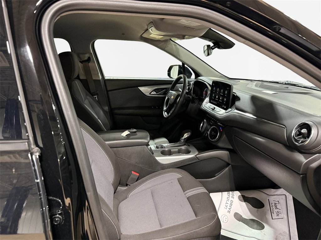 Used 2023 Chevrolet Blazer LT w/ Driver Confidence Package image 26