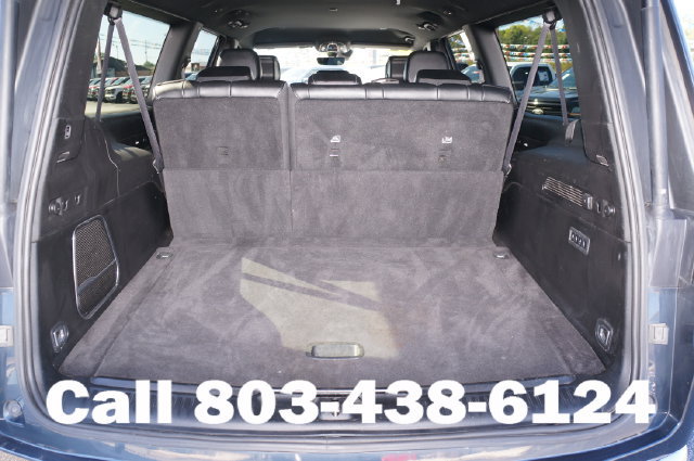 Used 2024 Jeep Wagoneer L Series II RWD image 16