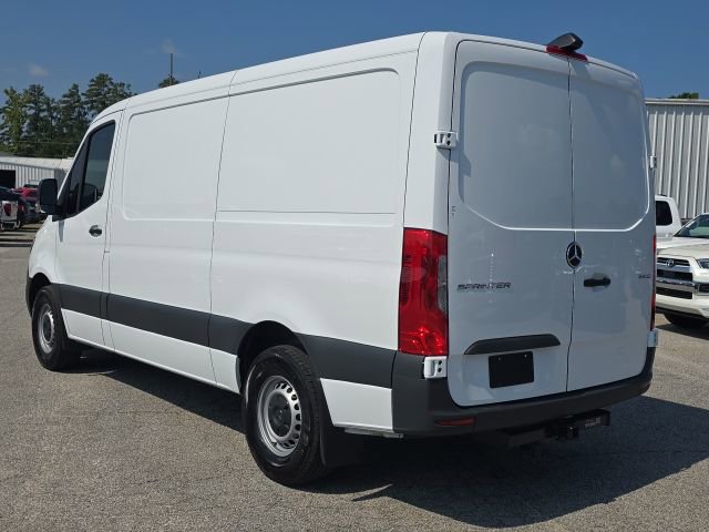 Used 2025 Mercedes-Benz Sprinter 2500 image 3