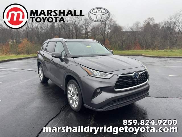 Used 2023 Toyota Highlander Limited image 1