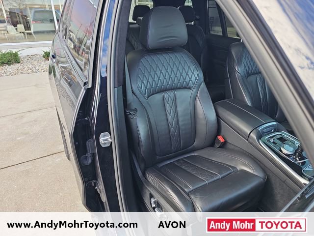 Used 2021 BMW X7 xDrive40i w/ M Sport Package image 42