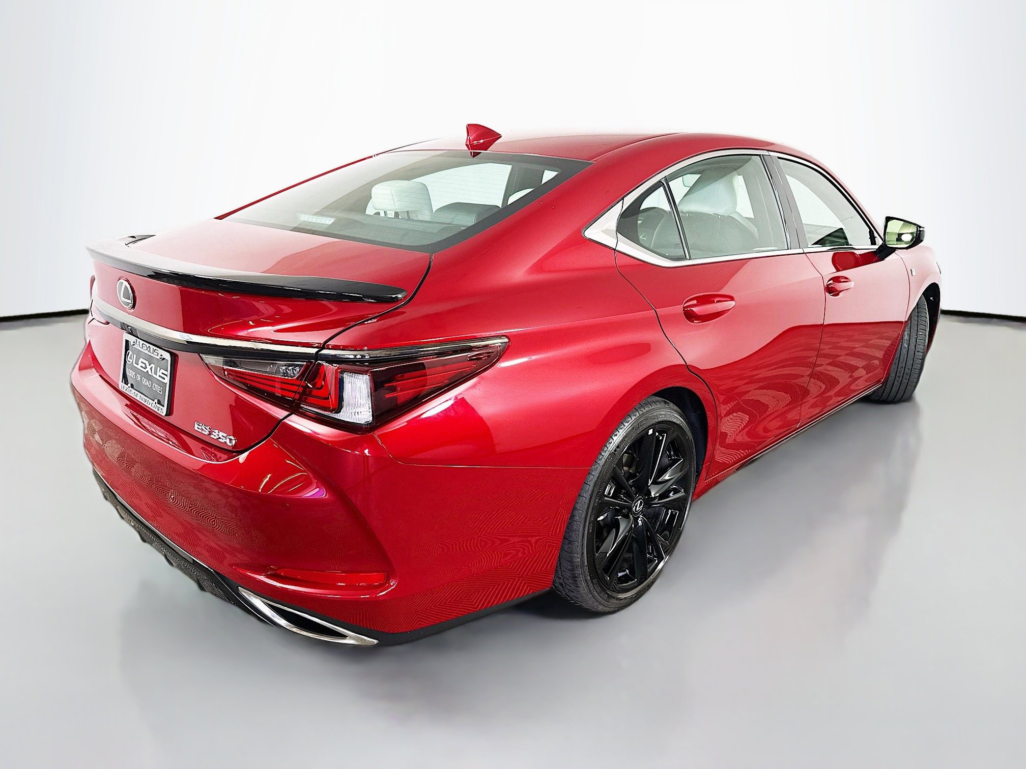 Used 2025 Lexus ES 350 F Sport image 7