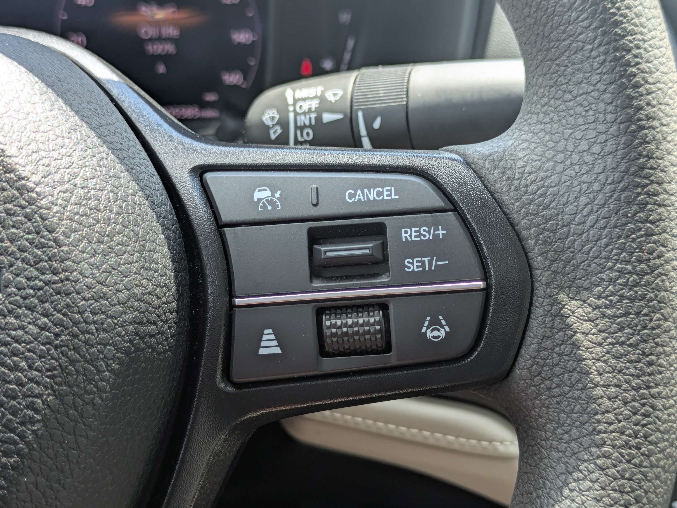 Certified 2024 Honda Accord EX image 32