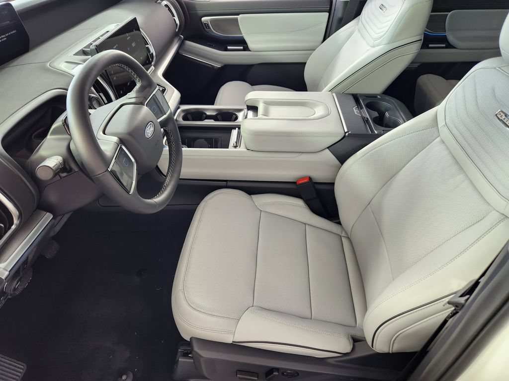 New 2027 Ford Expedition Max Platinum w/ Platinum Ultimate Package AWD/4WD image 12