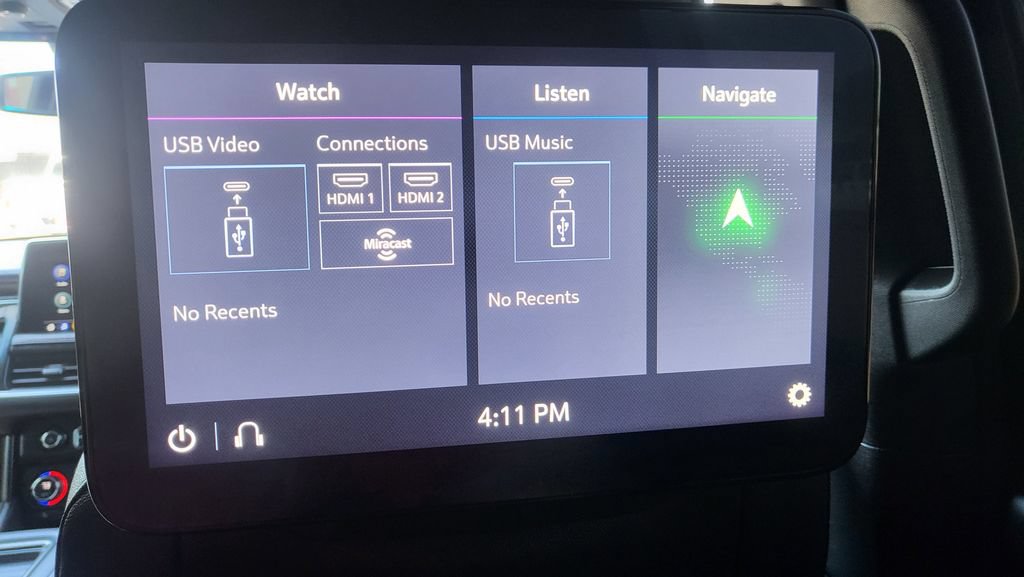 Used 2021 Chevrolet Suburban RST w/ Rear Media and Nav Package AWD/4WD image 31