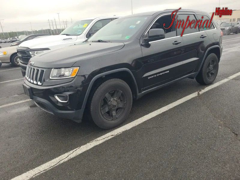 Used 2016 Jeep Grand Cherokee Laredo image 1